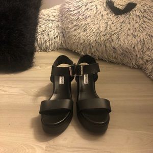 Black Steve Madden Platform Sandals